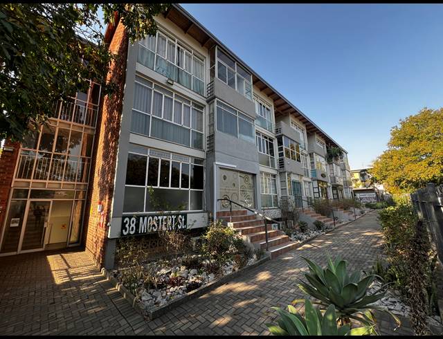 69M² OFFICE FOR SALE IN NELSPRUIT EXT 2